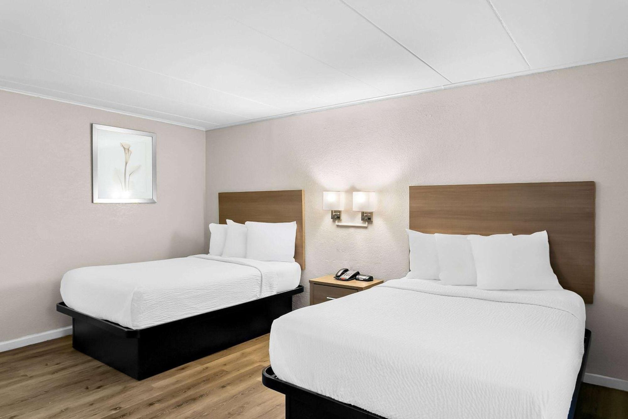 Travelodge By Wyndham Motel Aberdeen