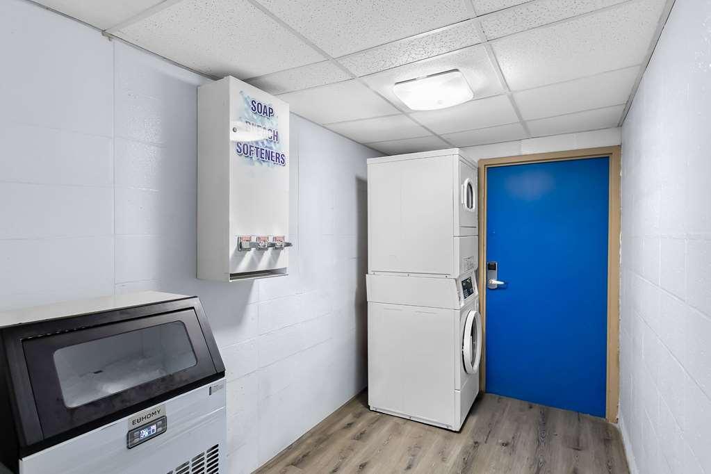 Travelodge By Wyndham Motel Aberdeen