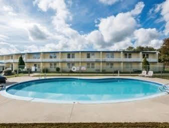 Travelodge By Wyndham Motel